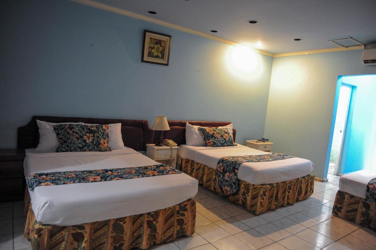 Glorianna Hotel Бухта Монтего Экстерьер фото